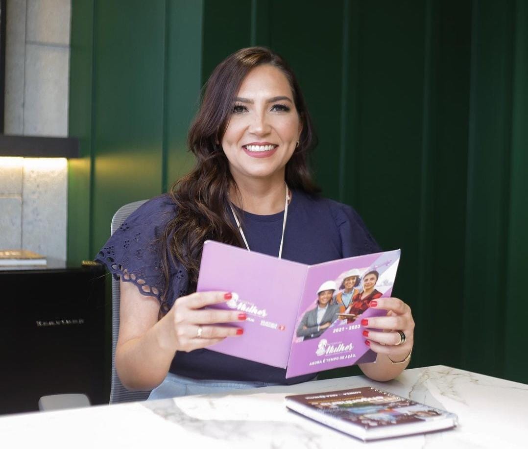 Adriana-Falconeri-Crea-PA (2)