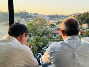 Esquerda-para-direita-Eduardo-Araujo-Ferreira-Guto-Volpi-Temístocles-Cardoso-Cristofaro-e-Edenircio-Turini