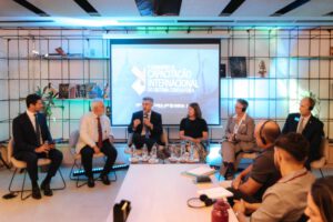 representantes da ASCE em diversos países, estiveram no Crea-SP