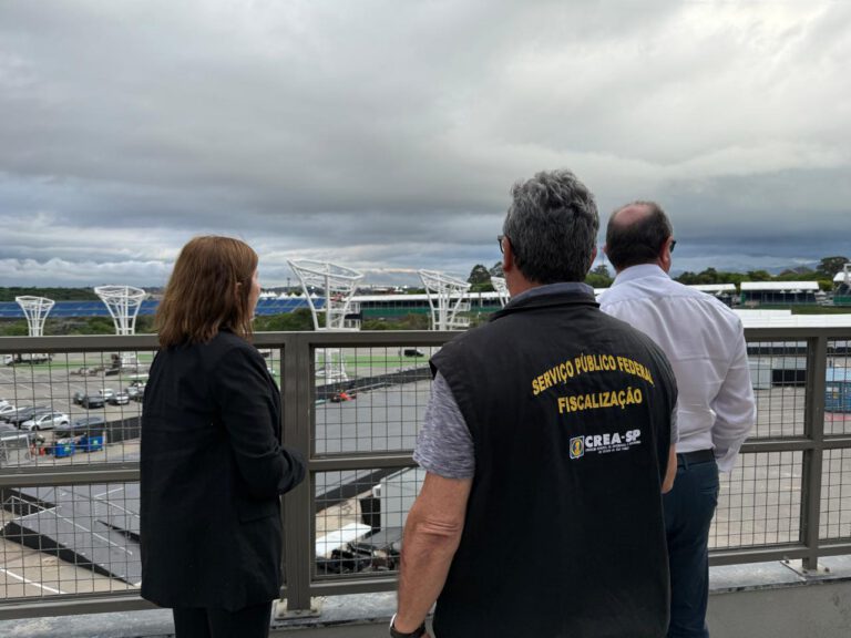 Tecng. José Paulo Garcia; Eng. Marcelo Perrone; Eng. Luis Ernesto Morales; Eng. Ligia Mackey e Eng