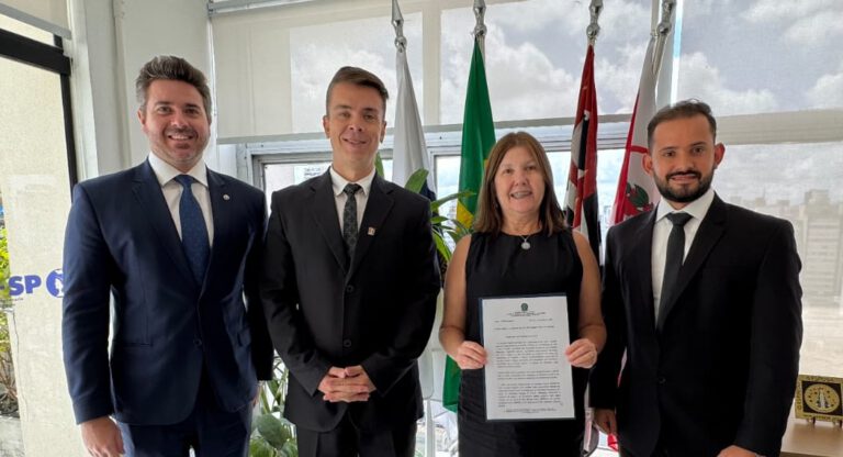 Holmes-Fabiano-Ligia-João