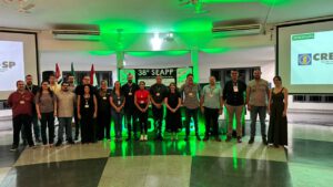 Presidente Lígia Mackey com AEAAPP -Associação de Engenheiros, Arquitetos e Agrônomos de Presidente Prudente